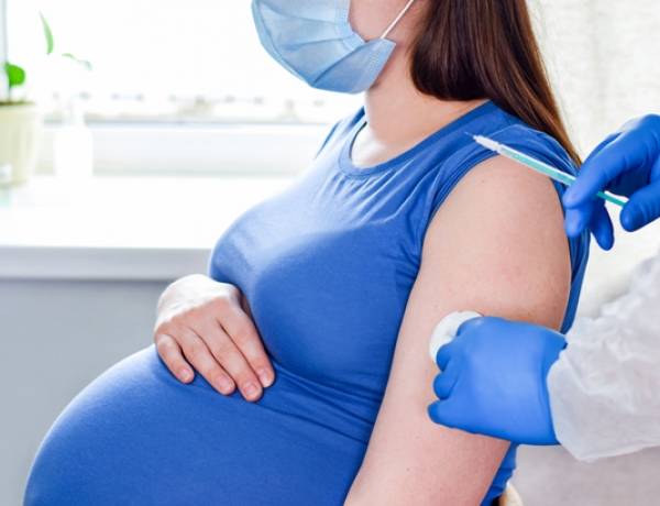 หญิงตั้งครรภ์ฉีดวัคซีนโควิดอย่างไรให้..ปลอดภัยทั้งแม่ลูก